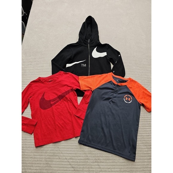 Nike Other - Nike & Under Armour Boys Size 7 Sweatshirt & Tshirts